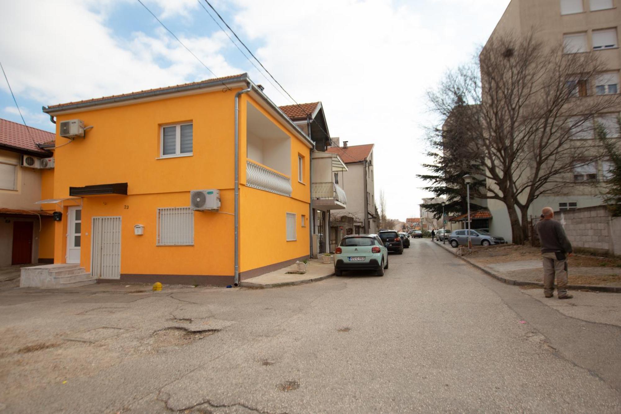 On Point Apartment Мостар Екстериор снимка